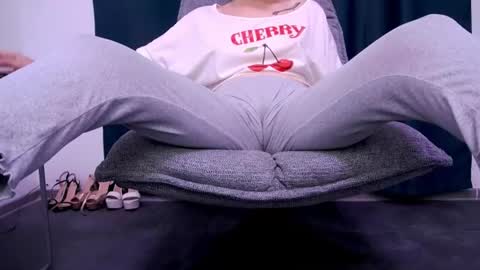 Beatrice Moan from LovenseWet from Tip MenuOpen for Private online show from 07/07/26, 09:19