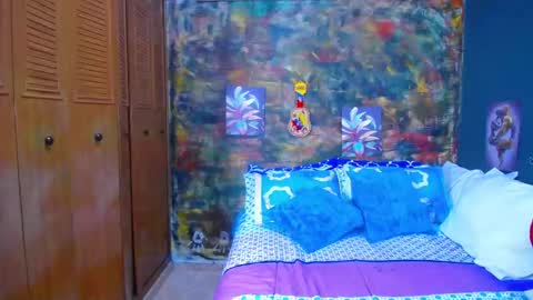 Snapshot of wethotass chatting on 03/26/26, 09:09 gina online show from 03/26/26, 09:09