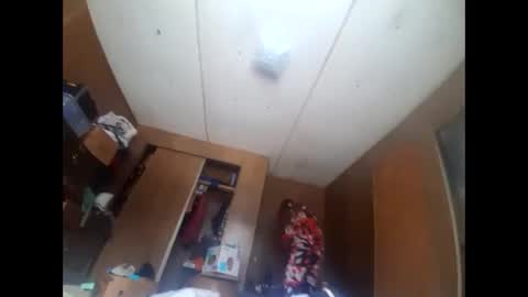 Snapshot of wetkittyslut chatting on 12/21/25, 03:52 wetkittyslut online show from 12/21/25, 03:52