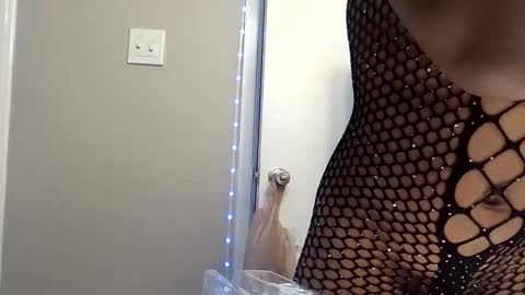 Kylie online show from 10/11/25, 07:18