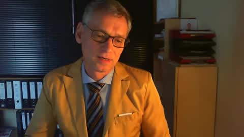 Franz online show from 02/16/25, 03:05