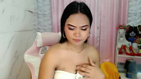 wettie_varsha online show from 11/23/25, 05:57