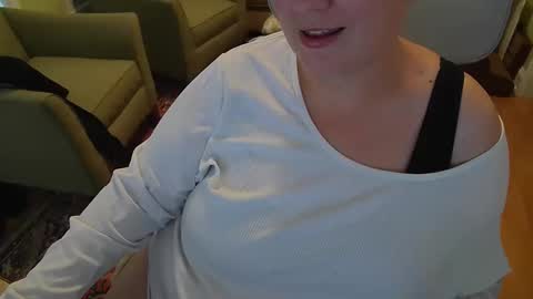WetWordsOnly online show from 05/11/26, 02:45