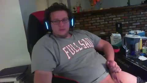 Snapshot of whateverdude555 chatting on 11/17/25, 06:30 whateverdude555 online show from 11/17/25, 06:30