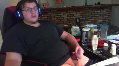 Snapshot of whateverdude555 chatting on 11/23/25, 05:13 whateverdude555 online show from 11/23/25, 05:13