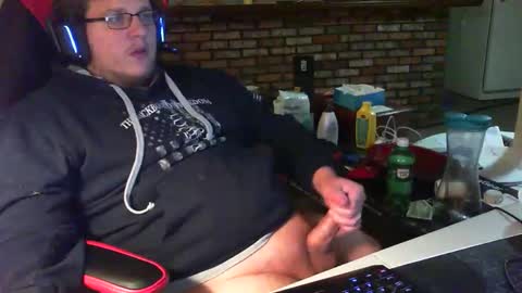 Snapshot of whateverdude555 chatting on 11/29/25, 04:54 whateverdude555 online show from 11/29/25, 04:54