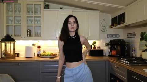 Victoria Maria online show from 01/14/25, 04:40