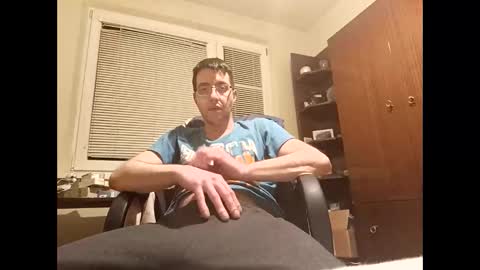 Snapshot of whatwouldyouliketosee chatting on 02/01/25, 03:08 stoffy online show from 02/01/25, 03:08