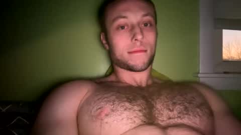 Snapshot of whippedmuscle49 chatting on 12/24/24, 09:44 whippedmuscle49 online show from 12/24/24, 09:44