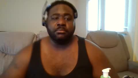 Snapshot of whiskeyandcoke24 chatting on 04/15/26, 02:13 WhiskeyandCoke online show from 04/15/26, 02:13