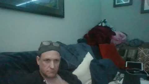 Snapshot of whisper9185151 chatting on 04/21/26, 11:27 Whisper online show from 04/21/26, 11:27