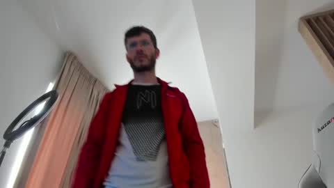 Snapshot of whisperoflust chatting on 04/16/26, 02:40 Michael online show from 04/16/26, 02:40