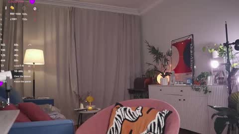 Anita online show from 12/15/25, 04:17