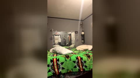 Snapshot of whiteboiiandhisbitch chatting on 04/03/26, 05:05 whiteboiiandhisbitch online show from 04/03/26, 05:05