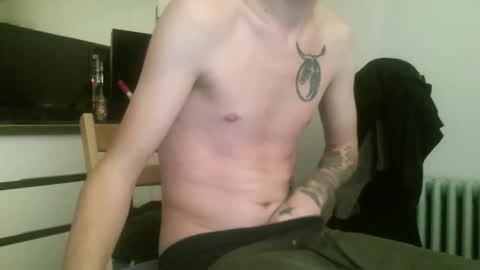 whiteboyslim21 online show from 03/01/26, 11:51