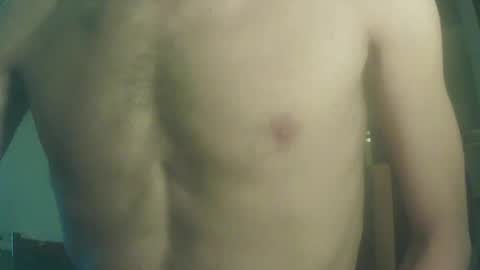 Snapshot of whiteduke81 chatting on 04/25/26, 05:43 Whiteduke online show from 04/25/26, 05:43