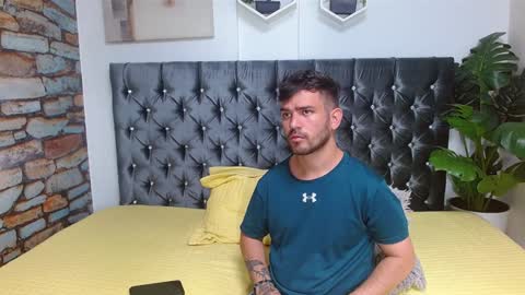 Dylan white online show from 02/06/25, 05:19