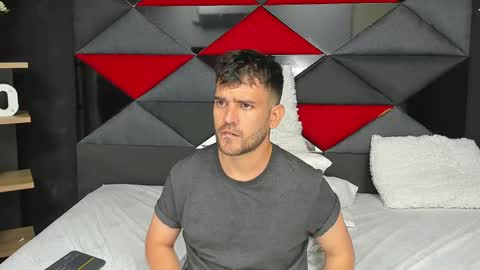 Dylan white online show from 03/05/25, 12:27