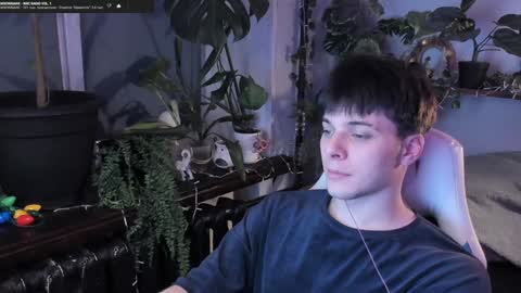 Gus online show from 12/30/24, 07:21