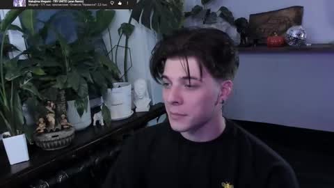 Gus online show from 11/27/25, 09:28