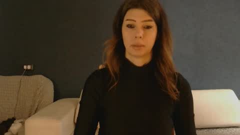 White Queen online show from 03/08/26, 07:12