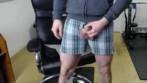 whiterabbit_86 online show from 12/19/24, 06:01