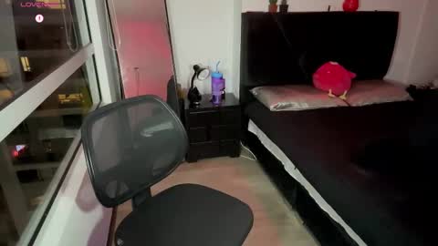 EMMA online show from 02/28/26, 01:39