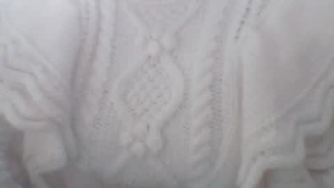 whitesweater online show from 01/13/25, 07:21