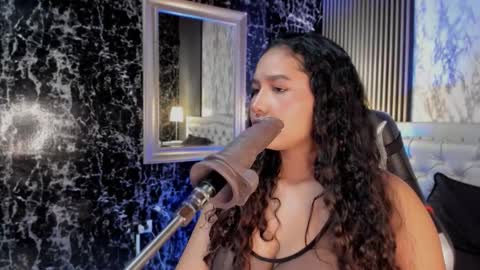 Whitney  online show from 09/14/25, 10:09