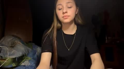 Snapshot of whitneyehlers chatting on 03/21/26, 10:02 Vicky online show from 03/21/26, 10:02