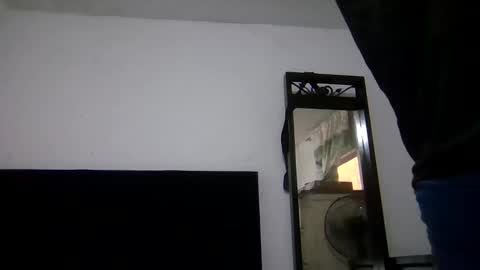 Snapshot of whitteraven chatting on 02/22/26, 09:13 A little Whitte Raven online show from 02/22/26, 09:13