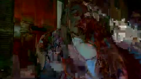 Snapshot of whitvolcom chatting on 11/02/25, 05:21 Jose and Lola online show from 11/02/25, 05:21