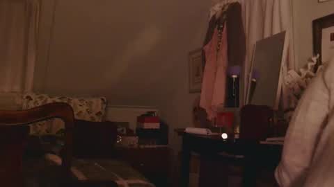 Miss Dior online show from 02/06/26, 05:56