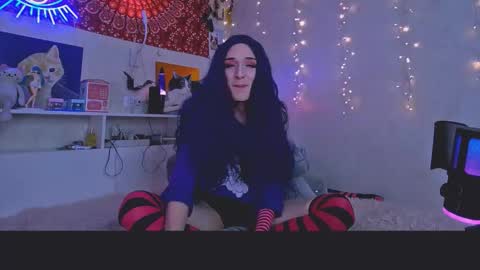 Snapshot of whoalexxa chatting on 11/09/25, 08:29 Alexa online show from 11/09/25, 08:29