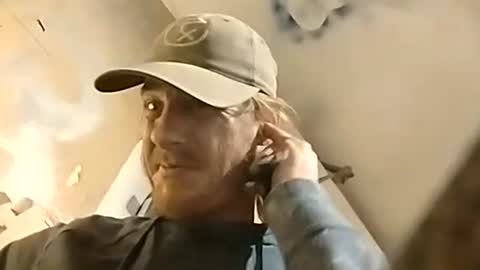 Snapshot of whodunnitwrangler chatting on 11/10/25, 04:44 whodunnitwrangler online show from 11/10/25, 04:44