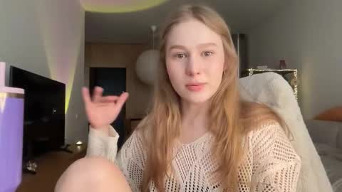 Alisa online show from 11/13/25, 07:29