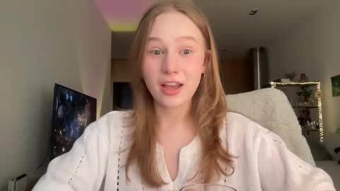 Alisa online show from 03/12/26, 07:47