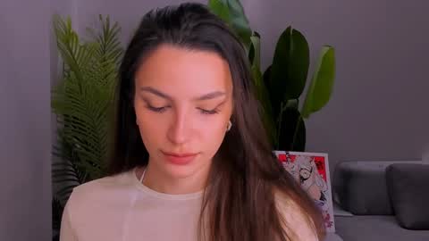 whoislulu online show from 12/05/24, 06:00