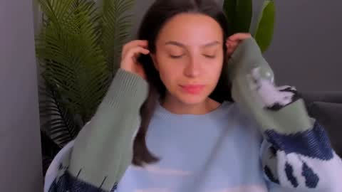 whoislulu online show from 12/21/24, 09:58