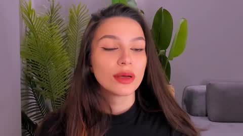 whoislulu online show from 01/14/25, 10:34