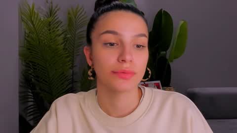 whoislulu online show from 01/30/25, 03:33