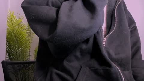 whoislulu online show from 02/02/25, 01:23