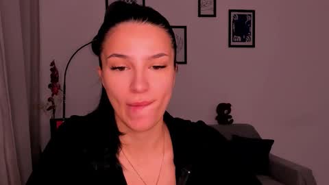 whoislulu online show from 09/22/25, 10:12