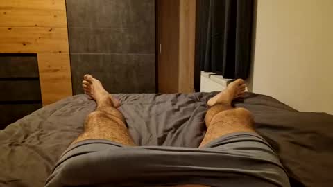 Snapshot of whoknowssomeone chatting on 02/28/25, 11:01 whoknowssomeone online show from 02/28/25, 11:01