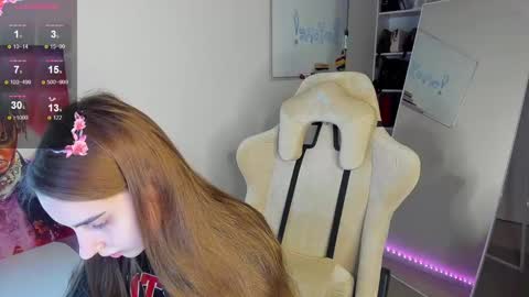 Abby  online show from 02/01/25, 01:20