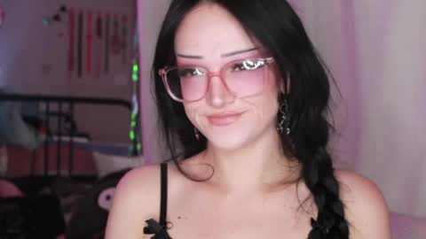 Snapshot of wholesomefilth chatting on 04/15/26, 03:24 Zoe Grace online show from 04/15/26, 03:24