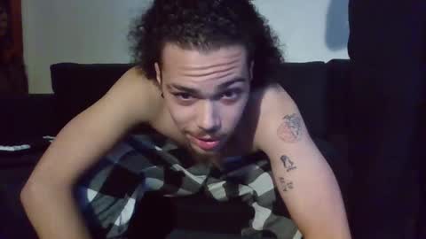 Snapshot of whosten0 chatting on 10/30/25, 08:09 whosten0 online show from 10/30/25, 08:09