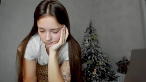 Veronica online show from 01/11/25, 05:51