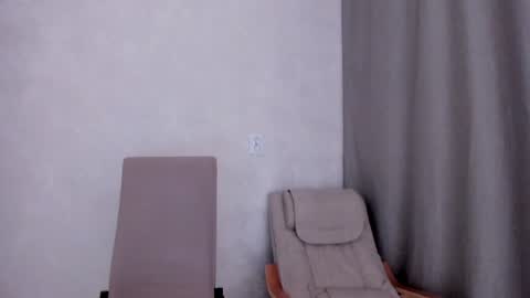 Veronica online show from 01/30/25, 05:39