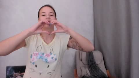 Veronica online show from 02/08/25, 05:50